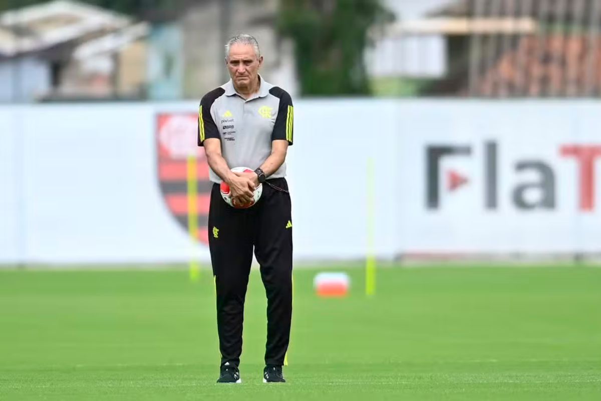 TITE DEVE PROMOVER JOGADORES DE VOLTA AO TIME TITULAR CONTRA O VASCO